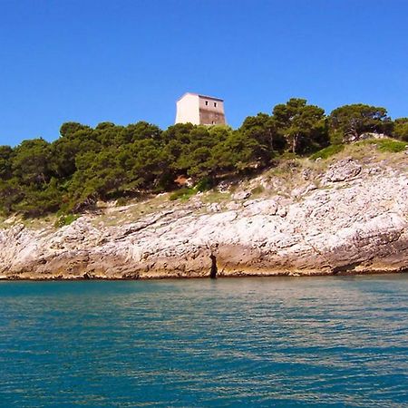 Villa Ulimare Family Residence Vieste Bagian luar foto