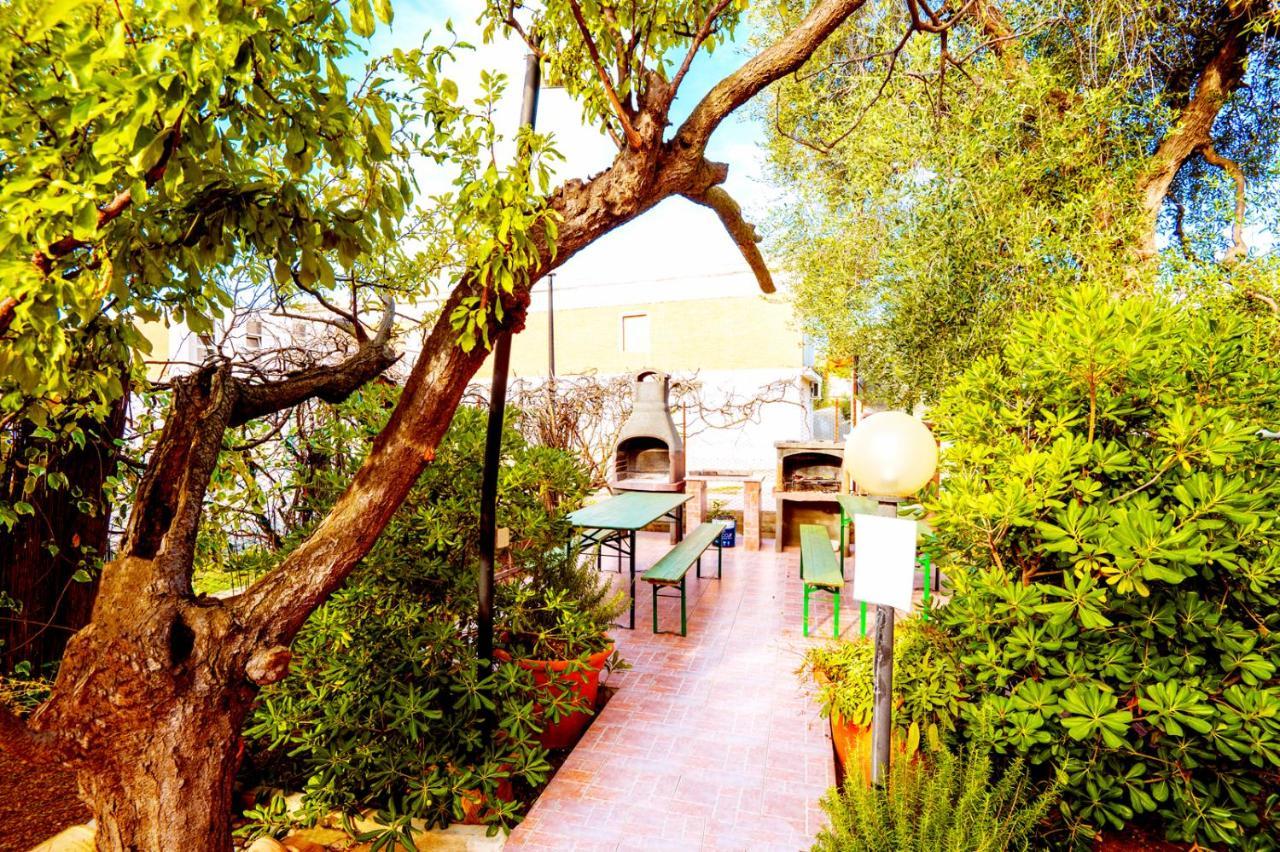 Villa Ulimare Family Residence Vieste Bagian luar foto